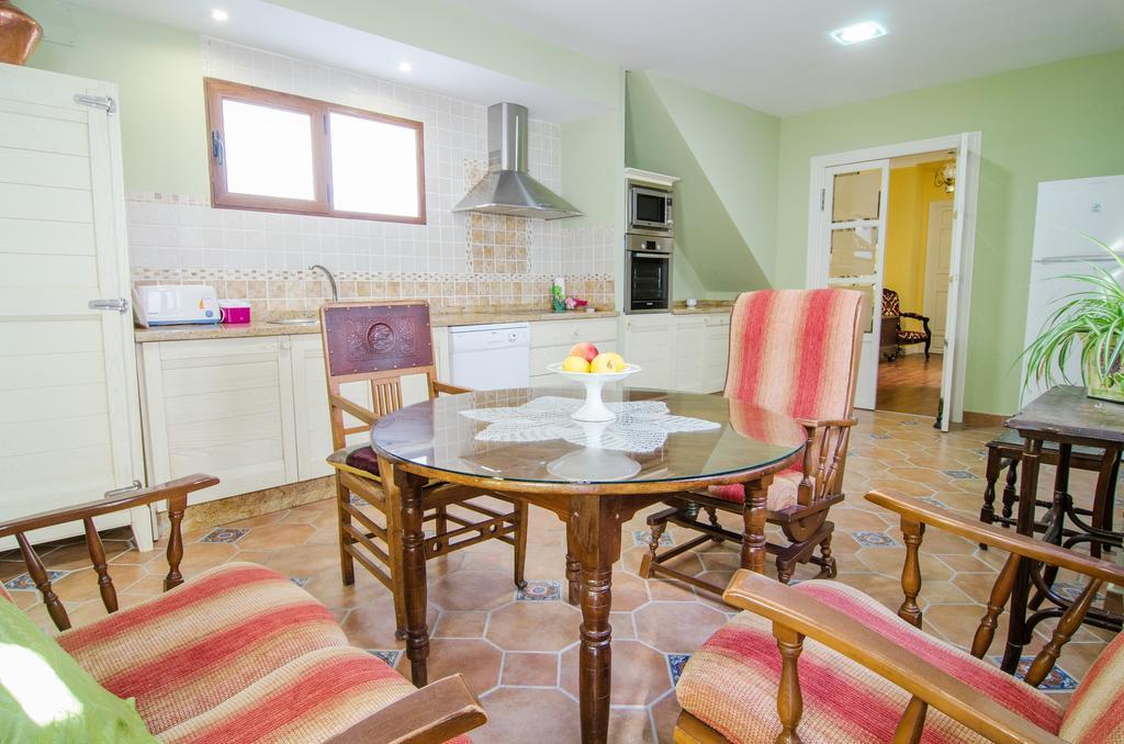 Apartamentos Salmerones ألاما دي غرانادا الغرفة الصورة
