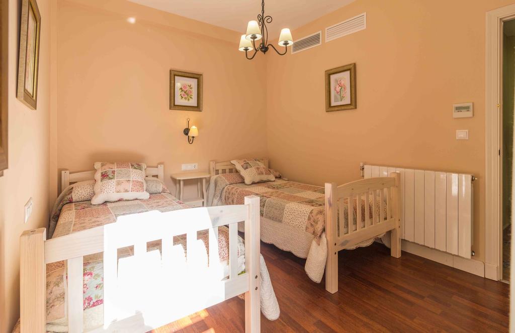Apartamentos Salmerones ألاما دي غرانادا الغرفة الصورة