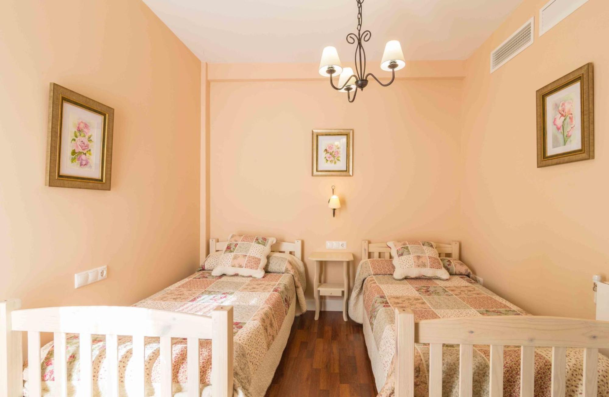 Apartamentos Salmerones ألاما دي غرانادا الغرفة الصورة